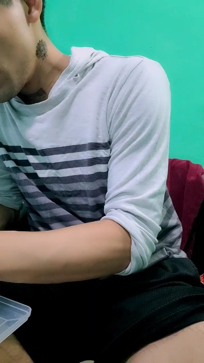 Charless19 from Mexico