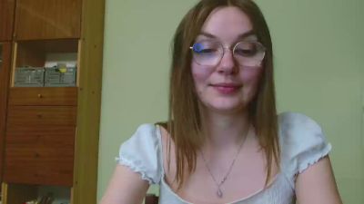 EllyHEARTx from Germany