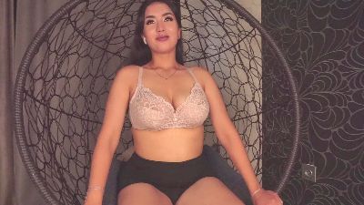 HellyPolly from China
