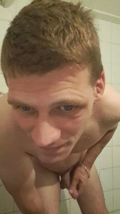 Hotsexyboy89 from Netherlands