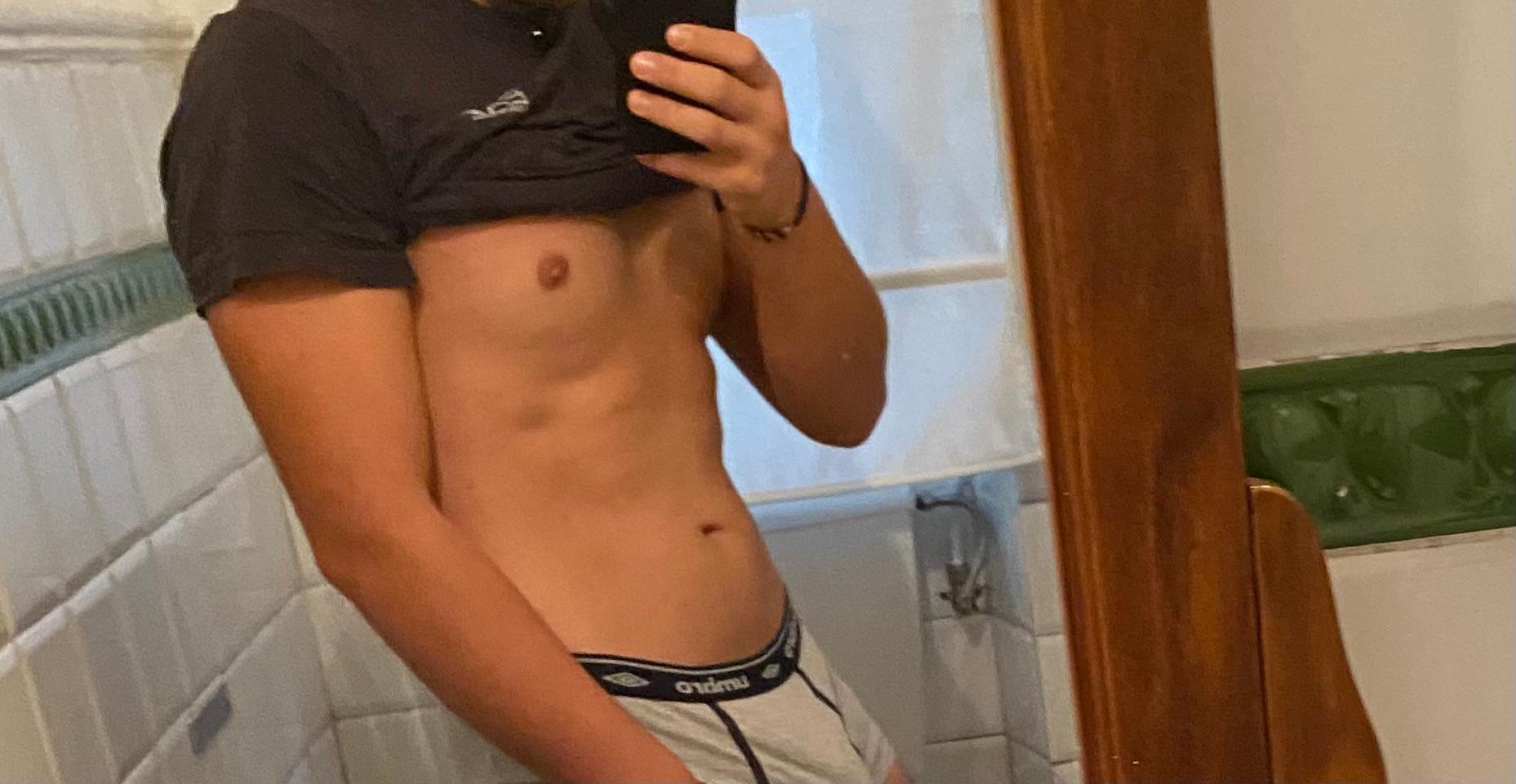 Jeson19 from Italy