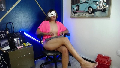 LEEON727 from Colombia