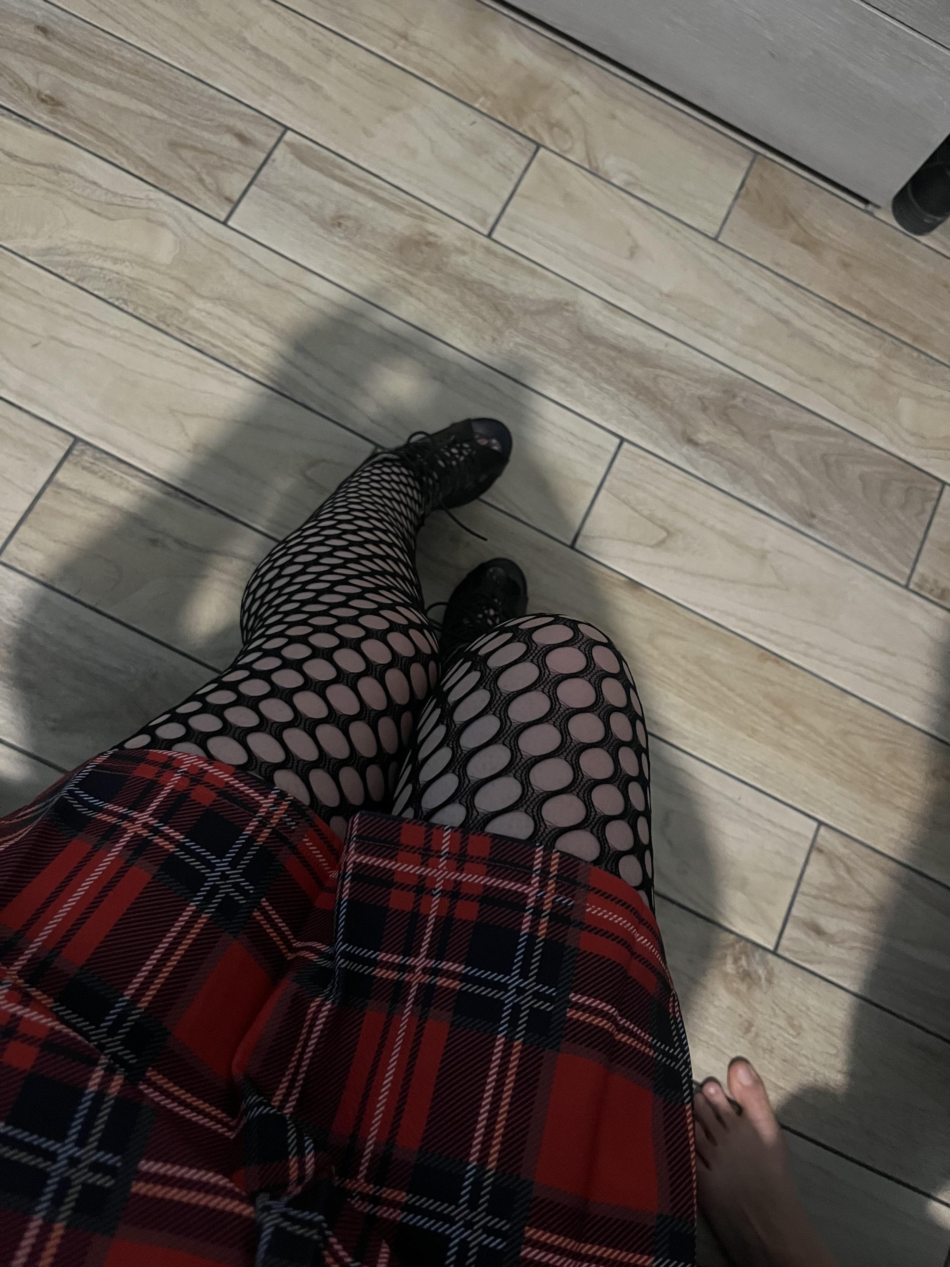 Lady_gloria from France