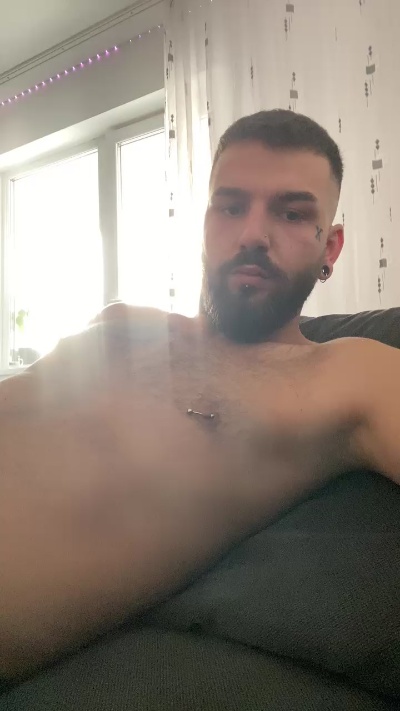 Leonard24Ro from Romania