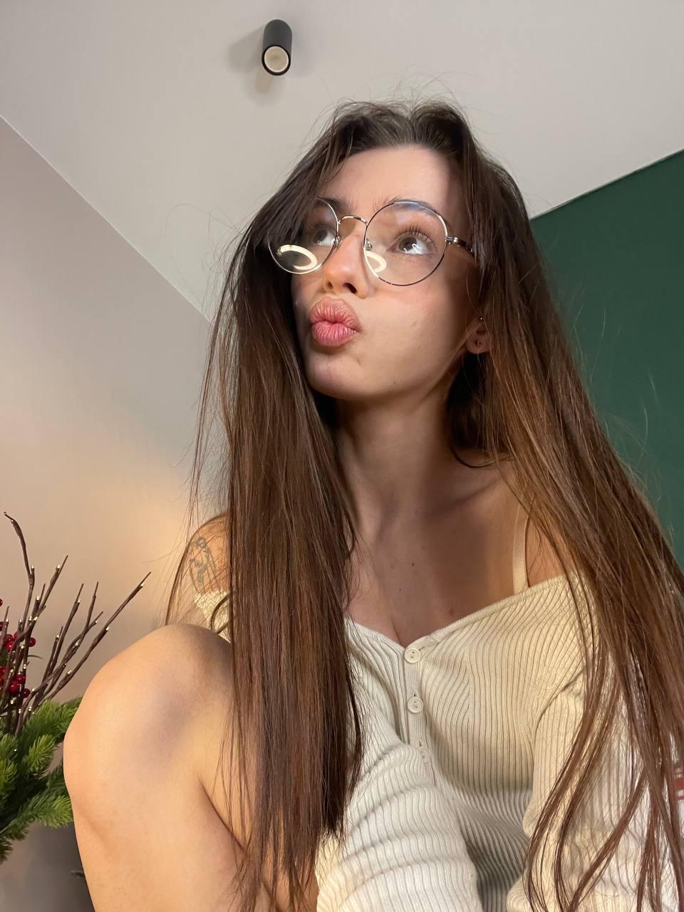 LynnHelme Profile Image