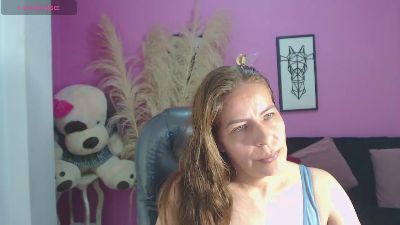 Milf_karlye from United States