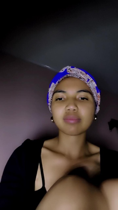 Mimi_sexy01 from France