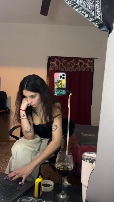 Mmaai from Argentina