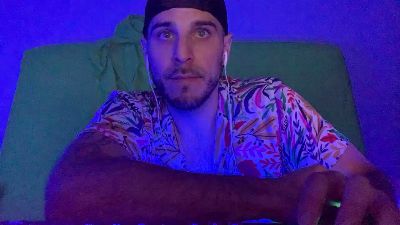 Mxxxlbeats from Canada