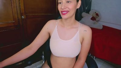 Nilaysha from France