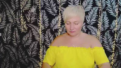 OliviaOskar from Switzerland