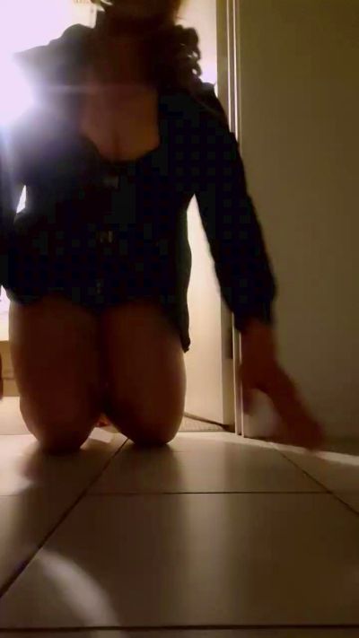 RACHELTS40 from Australia