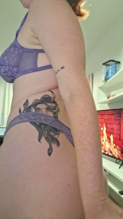 Redheaddol22 from Spain
