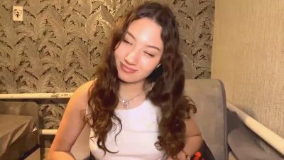 SuzannLertora from Japan
