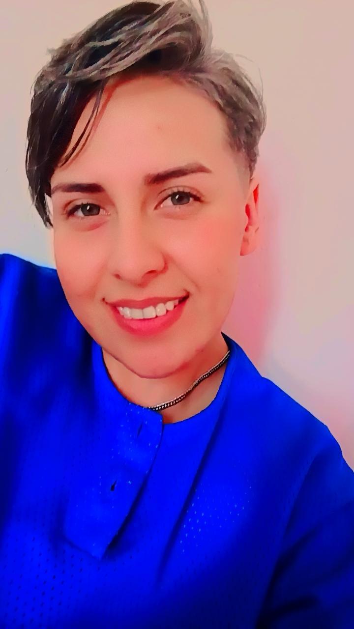 Yessi_rouse from France