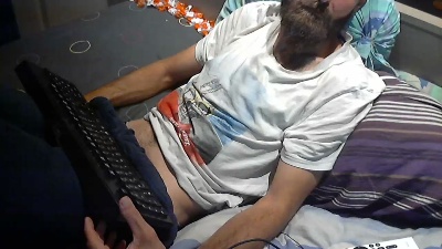 aimelesexe71 from France