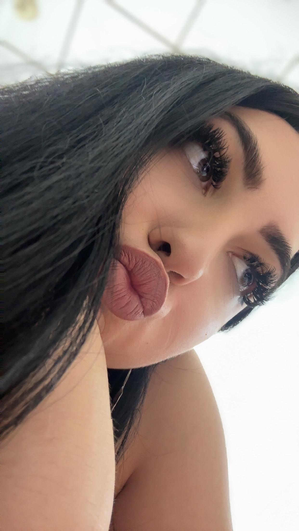 alexandra294 from Romania