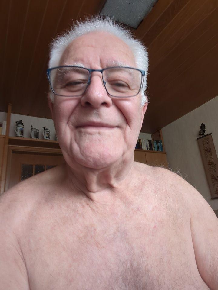 alsle Profile Image