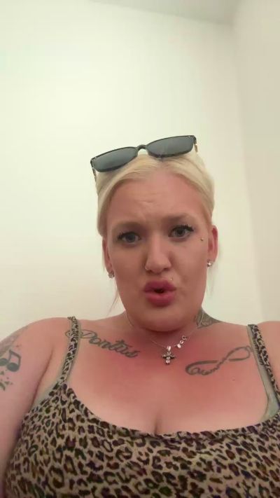 bonnieclyydexxx from Sweden