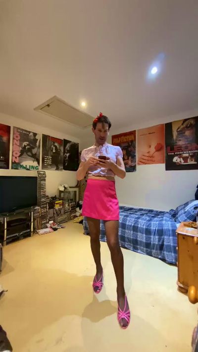 fagboysissy from United Kingdom