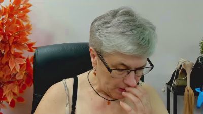 femmeIRIS from Germany