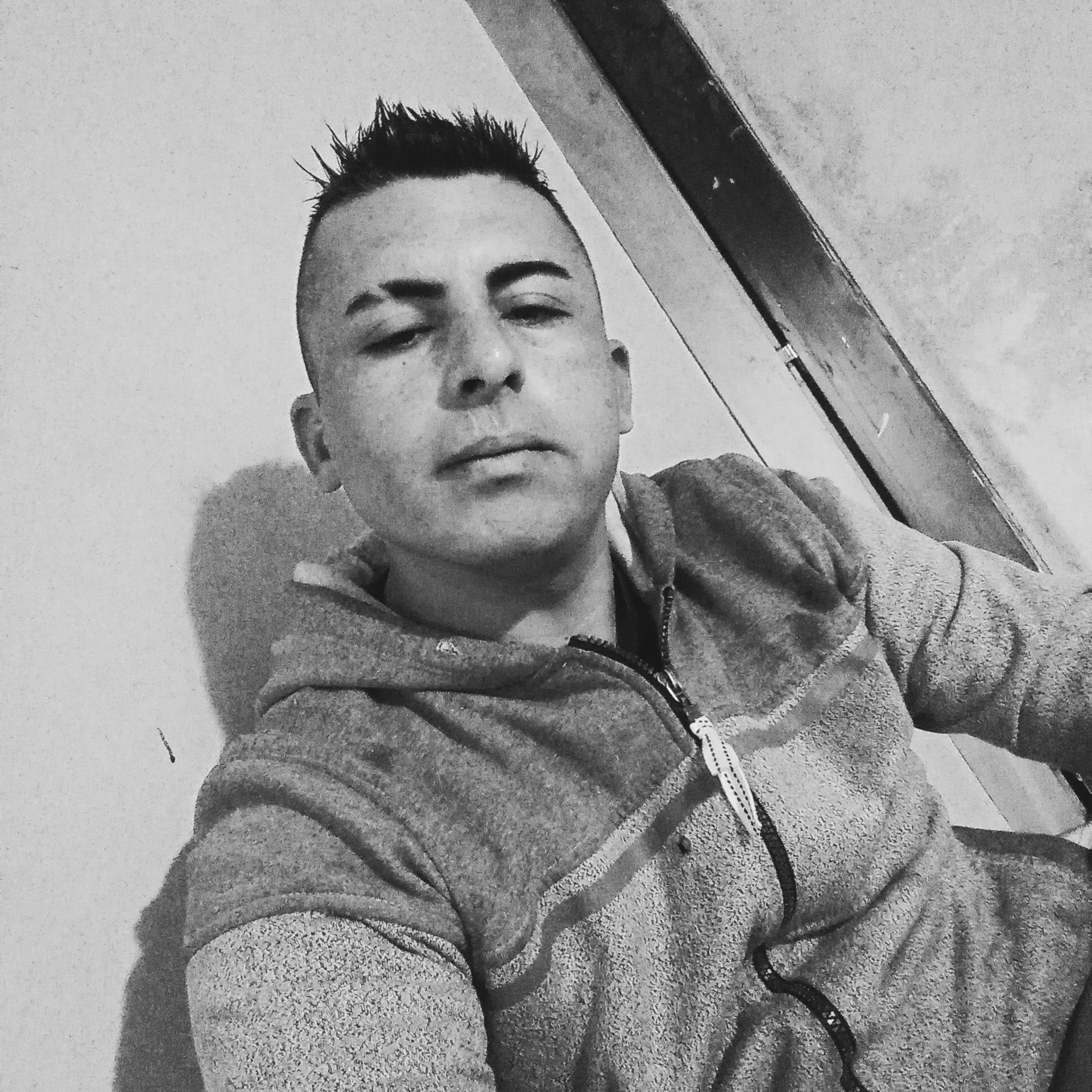 joni381 from Argentina
