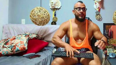 karymmusclet19 from Colombia