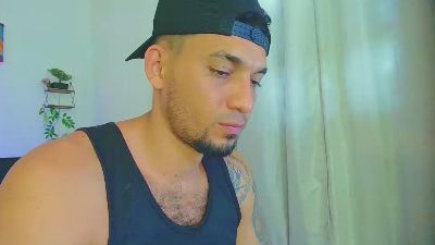 kent189 from Colombia