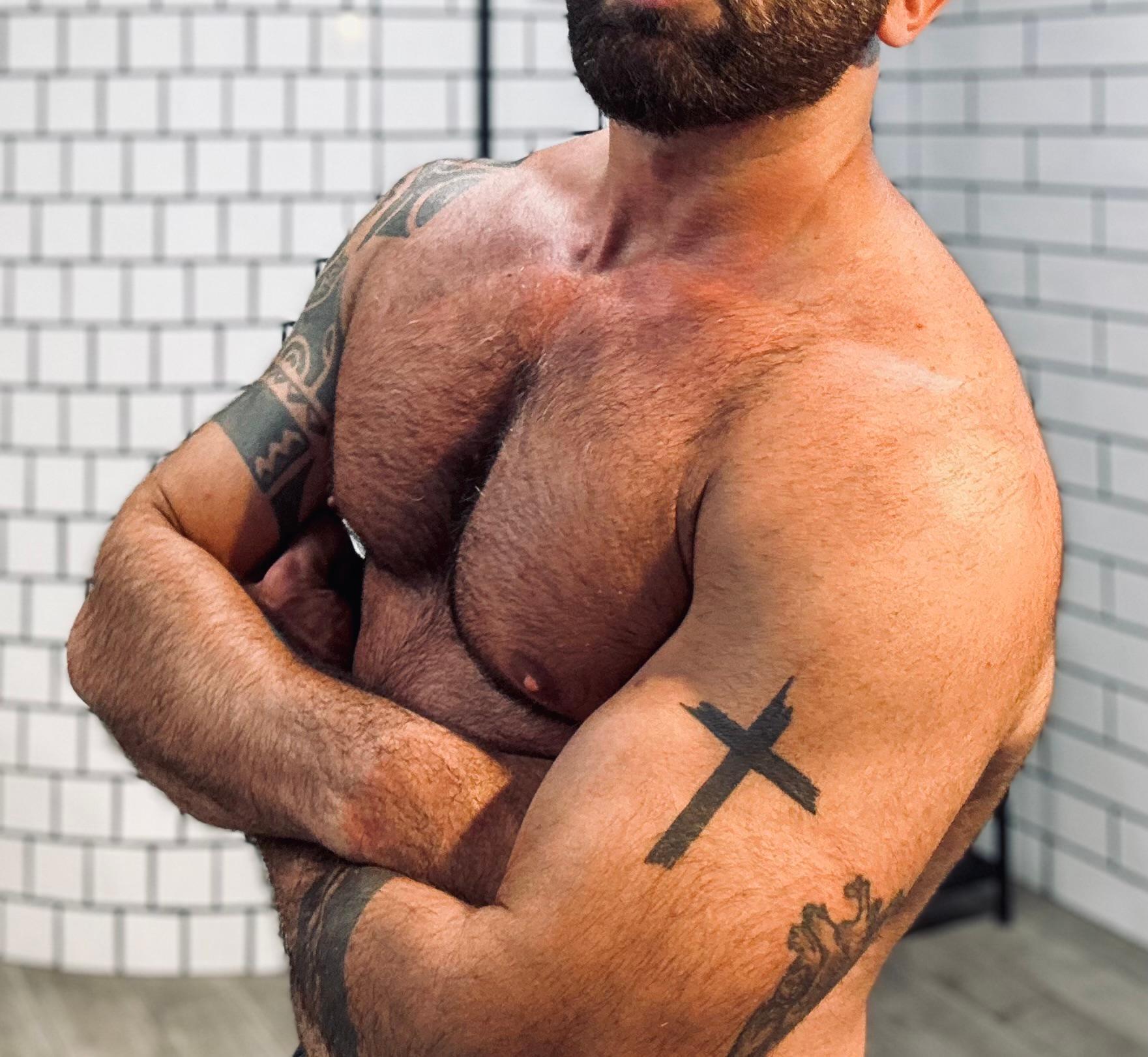 mascle76 from Spain