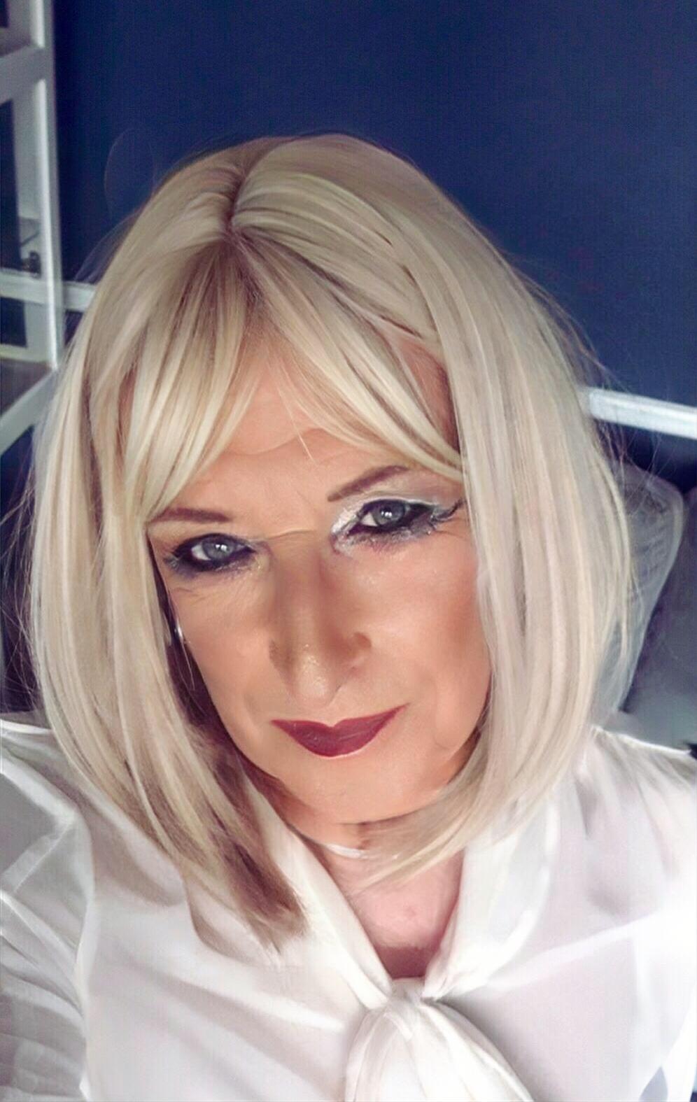 michelle4uXfun from United Kingdom