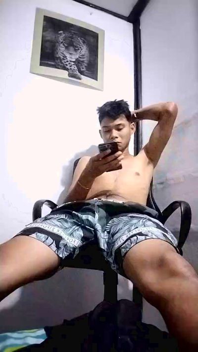 nico2900 from Colombia