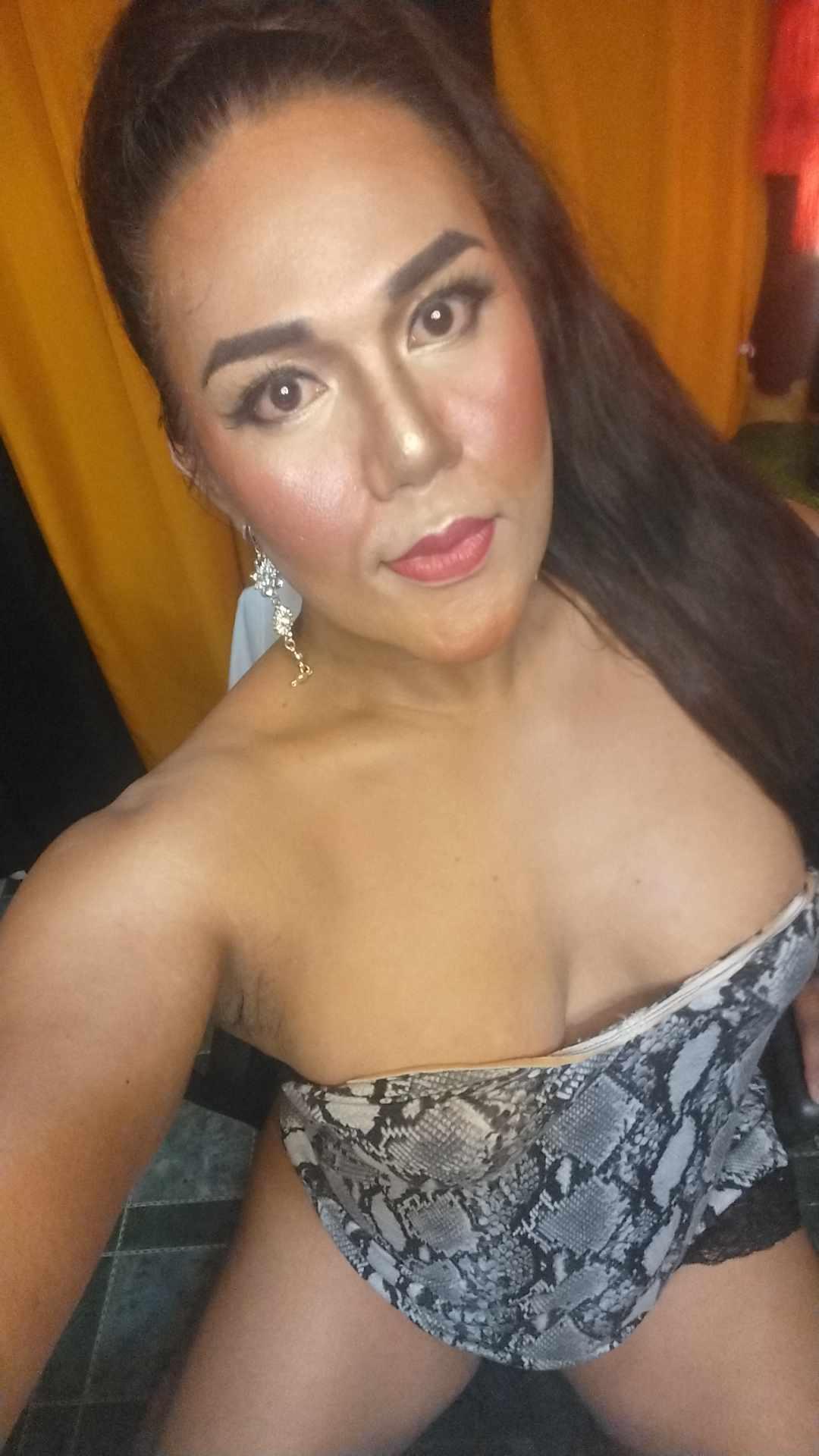 urbigtranscum4u from Philippines