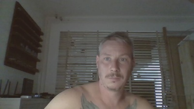youngandmmm from Hungary